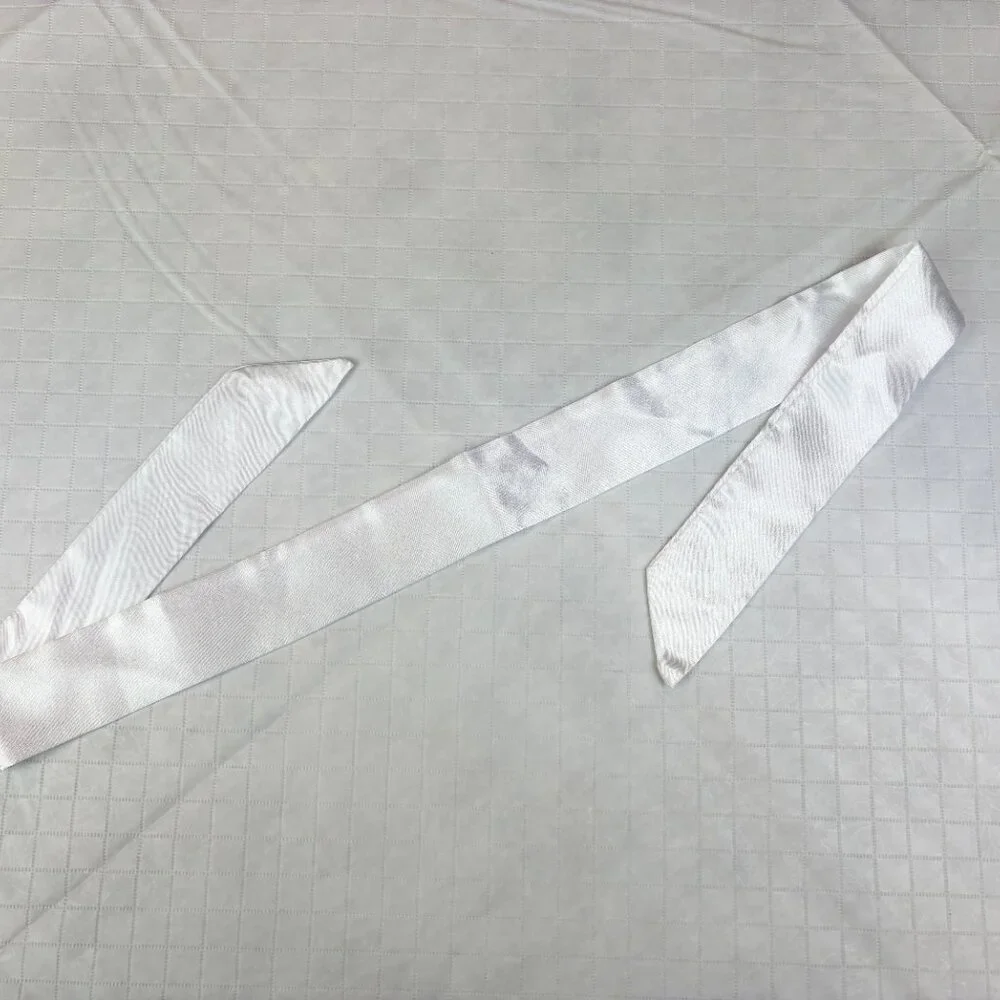 Minimalist elegant simple white satin skinny scarf twilly. New no tags